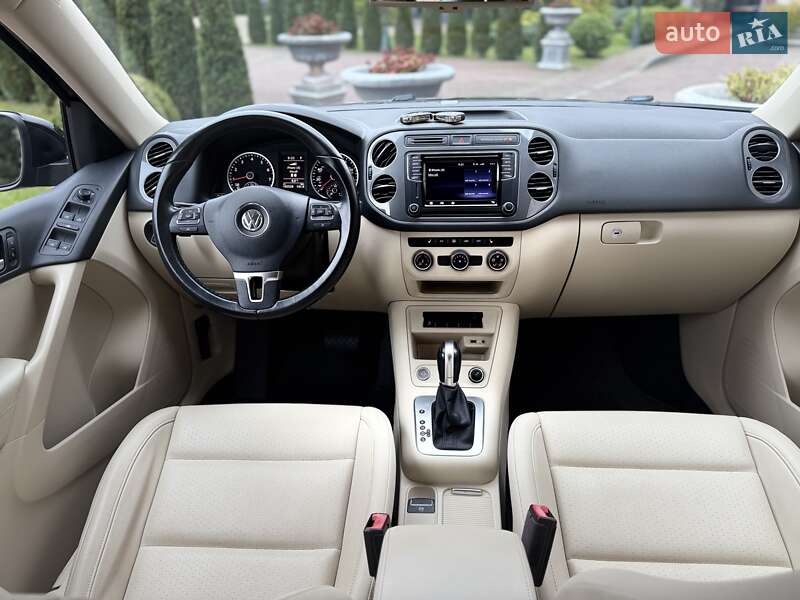 Внедорожник / Кроссовер Volkswagen Tiguan 2017 в Стрые