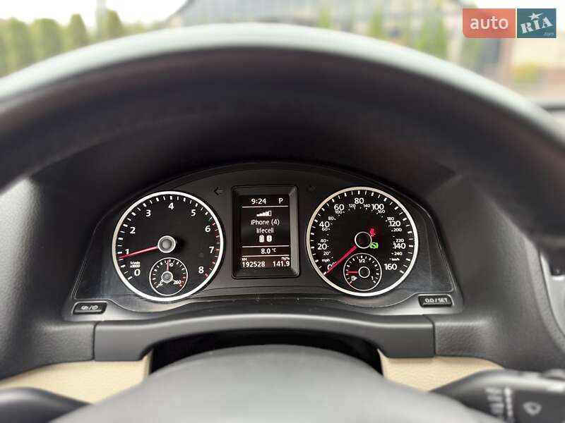 Внедорожник / Кроссовер Volkswagen Tiguan 2017 в Стрые