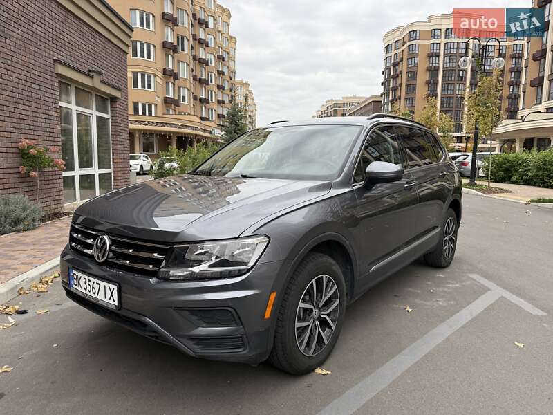 Внедорожник / Кроссовер Volkswagen Tiguan 2020 в Киеве фото 5 Внедорожник / Кроссовер Volkswagen Tiguan 2020 в Киеве