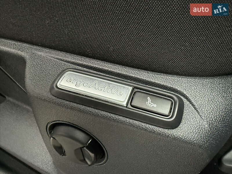 Внедорожник / Кроссовер Volkswagen Tiguan 2022 в Трускавце фото 37 Внедорожник / Кроссовер Volkswagen Tiguan 2022 в Трускавце