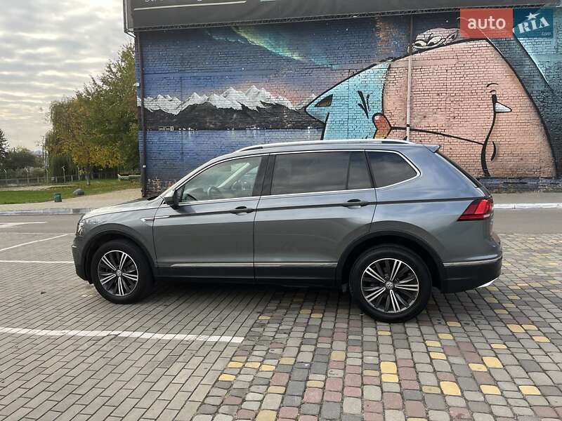 Внедорожник / Кроссовер Volkswagen Tiguan 2018 в Луцке фото 5 Внедорожник / Кроссовер Volkswagen Tiguan 2018 в Луцке