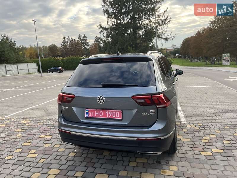 Внедорожник / Кроссовер Volkswagen Tiguan 2018 в Луцке фото 12 Внедорожник / Кроссовер Volkswagen Tiguan 2018 в Луцке