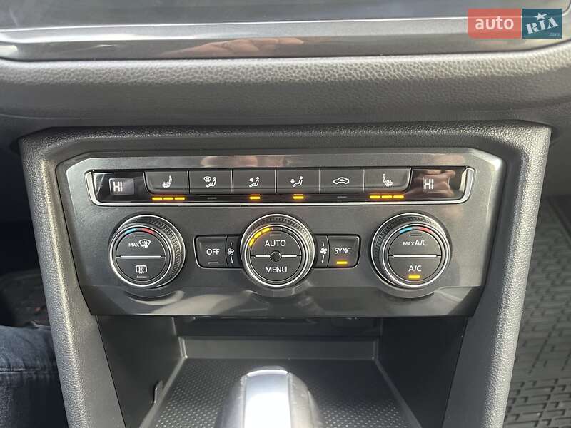 Внедорожник / Кроссовер Volkswagen Tiguan 2018 в Луцке фото 82 Внедорожник / Кроссовер Volkswagen Tiguan 2018 в Луцке