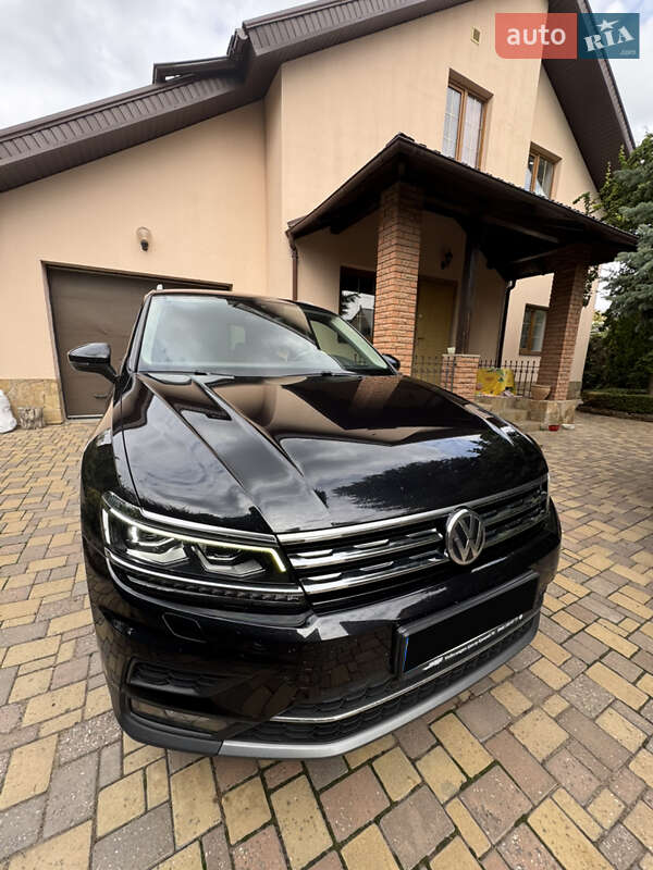 Внедорожник / Кроссовер Volkswagen Tiguan 2019 в Запорожье фото 4 Внедорожник / Кроссовер Volkswagen Tiguan 2019 в Запорожье