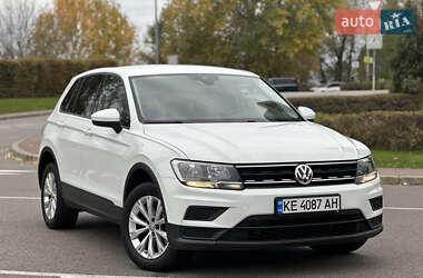 Позашляховик / Кросовер Volkswagen Tiguan 2017 в Києві
