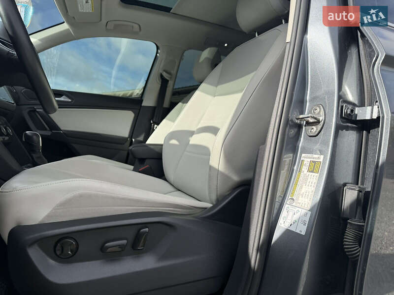 Внедорожник / Кроссовер Volkswagen Tiguan 2019 в Почаеве фото 11 Внедорожник / Кроссовер Volkswagen Tiguan 2019 в Почаеве