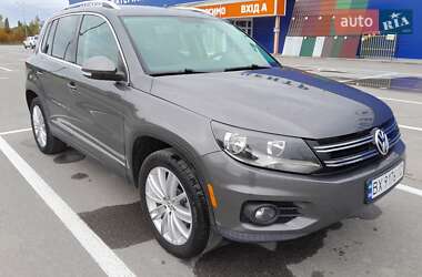 Внедорожник / Кроссовер Volkswagen Tiguan 2012 в Каменец-Подольском