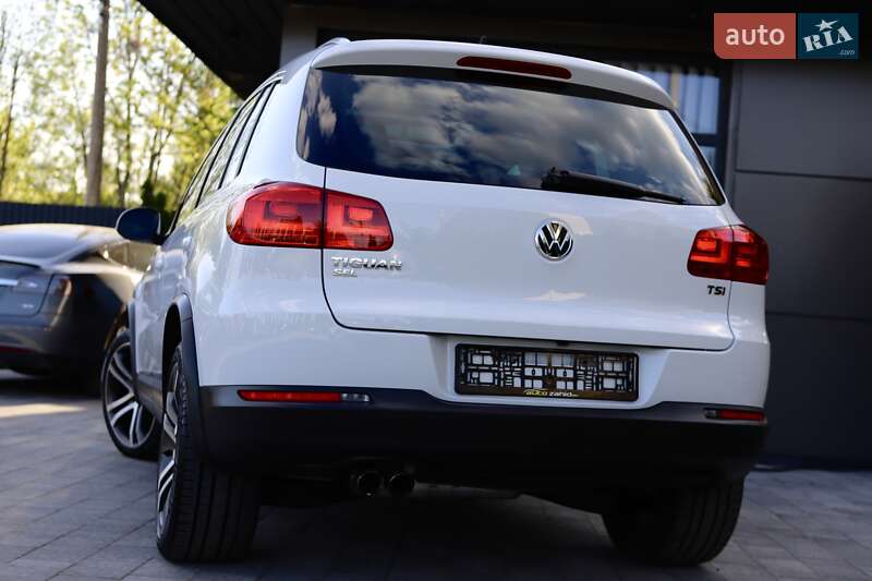 Позашляховик / Кросовер Volkswagen Tiguan 2017 в Дрогобичі