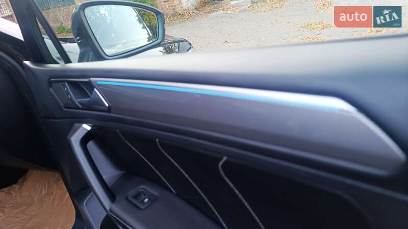 Внедорожник / Кроссовер Volkswagen Tiguan 2023 в Днепре