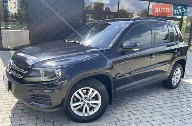 Внедорожник / Кроссовер Volkswagen Tiguan 2017 в Харькове