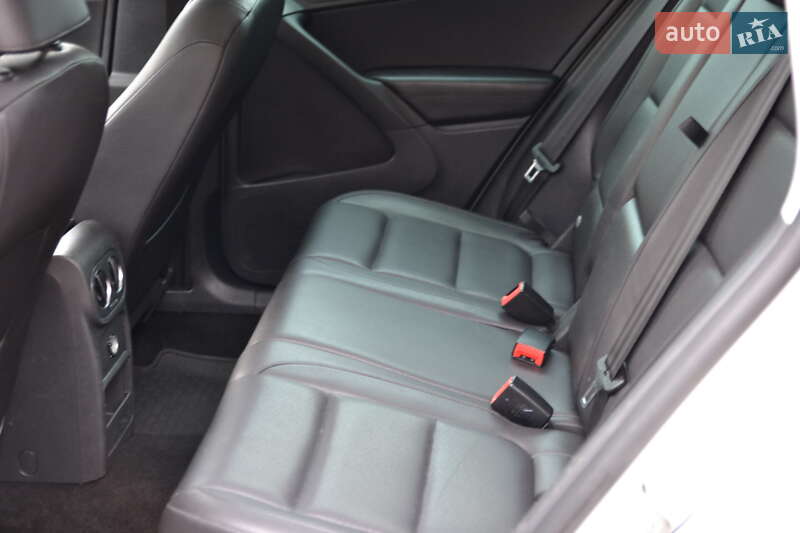 Внедорожник / Кроссовер Volkswagen Tiguan 2012 в Луцке
