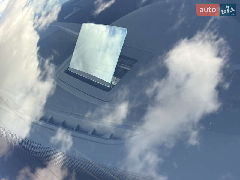 Позашляховик / Кросовер Volkswagen Tiguan 2021 в Львові фото 99 Позашляховик / Кросовер Volkswagen Tiguan 2021 в Львові