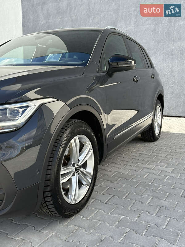 Позашляховик / Кросовер Volkswagen Tiguan 2021 в Львові фото 40 Позашляховик / Кросовер Volkswagen Tiguan 2021 в Львові