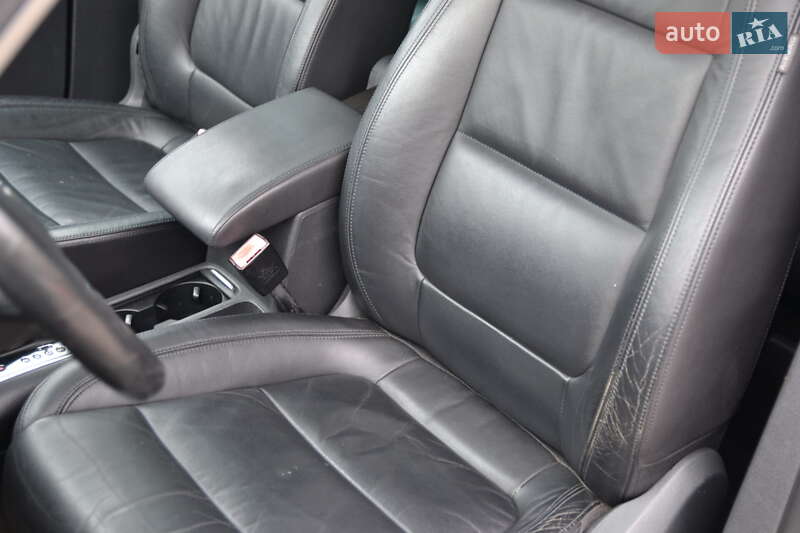 Внедорожник / Кроссовер Volkswagen Tiguan 2012 в Луцке