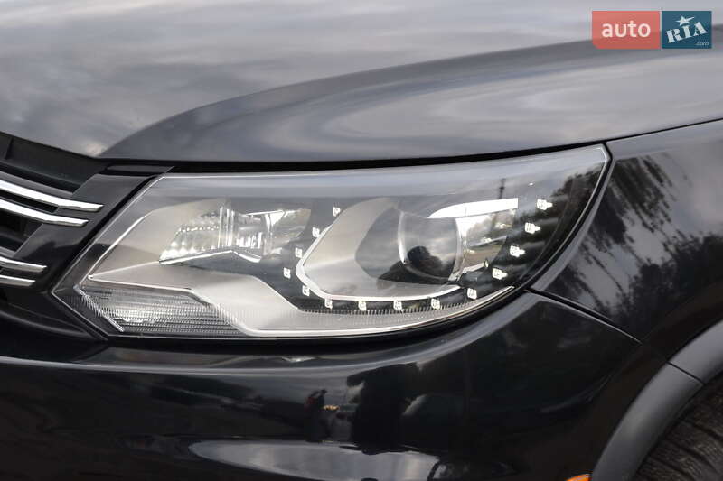 Внедорожник / Кроссовер Volkswagen Tiguan 2012 в Луцке