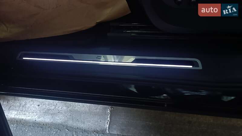 Внедорожник / Кроссовер Volkswagen Tiguan 2023 в Днепре