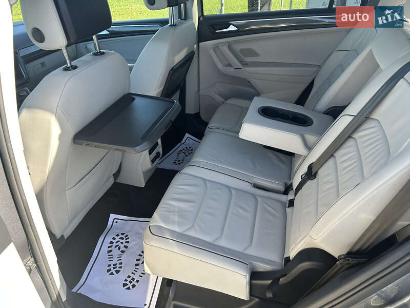 Позашляховик / Кросовер Volkswagen Tiguan 2019 в Буську фото 13 Позашляховик / Кросовер Volkswagen Tiguan 2019 в Буську