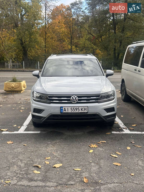 Позашляховик / Кросовер Volkswagen Tiguan 2018 в Броварах фото 23 Позашляховик / Кросовер Volkswagen Tiguan 2018 в Броварах