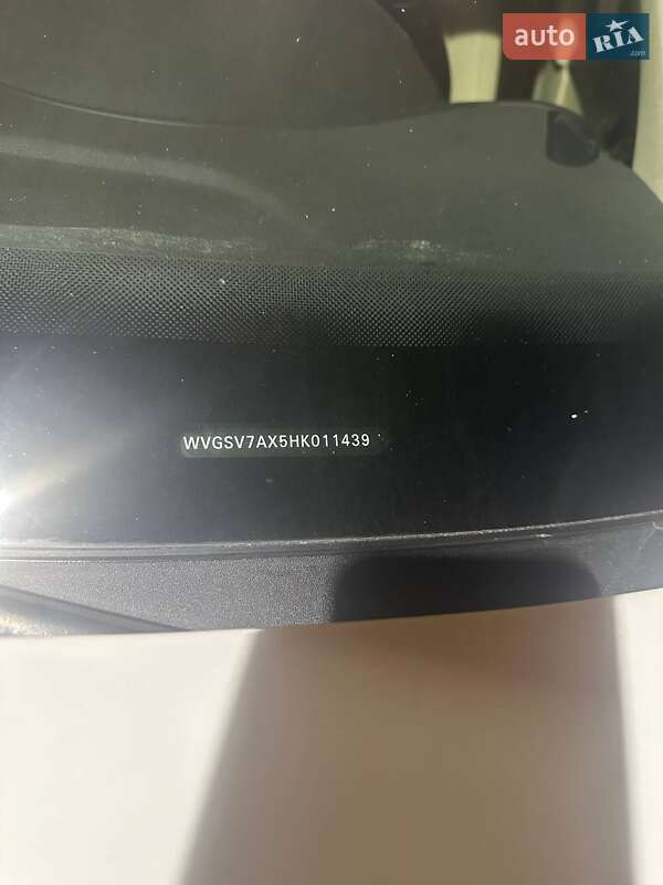 Позашляховик / Кросовер Volkswagen Tiguan 2016 в Ірпені