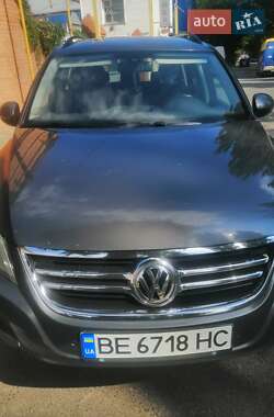 Позашляховик / Кросовер Volkswagen Tiguan 2011 в Миколаєві