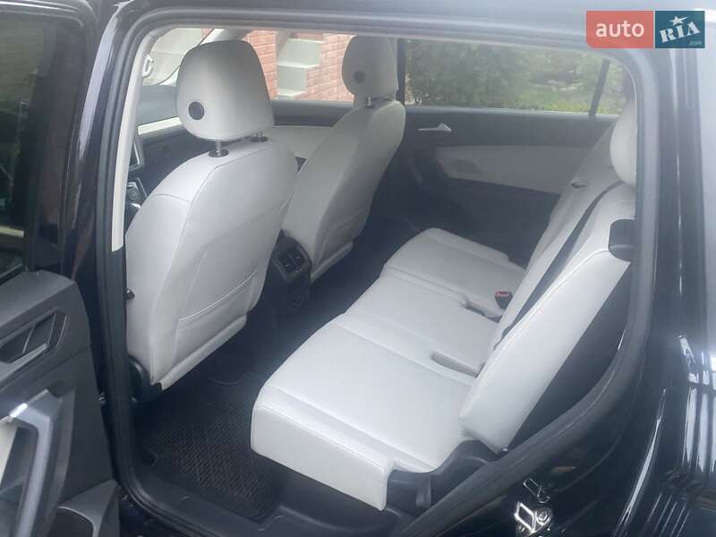 Внедорожник / Кроссовер Volkswagen Tiguan 2019 в Виннице фото 4 Внедорожник / Кроссовер Volkswagen Tiguan 2019 в Виннице