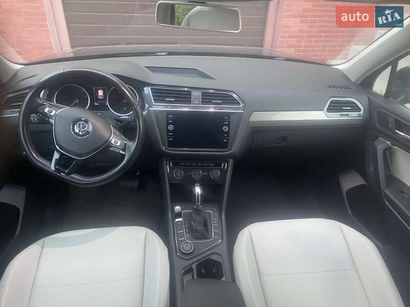 Внедорожник / Кроссовер Volkswagen Tiguan 2019 в Виннице фото 14 Внедорожник / Кроссовер Volkswagen Tiguan 2019 в Виннице