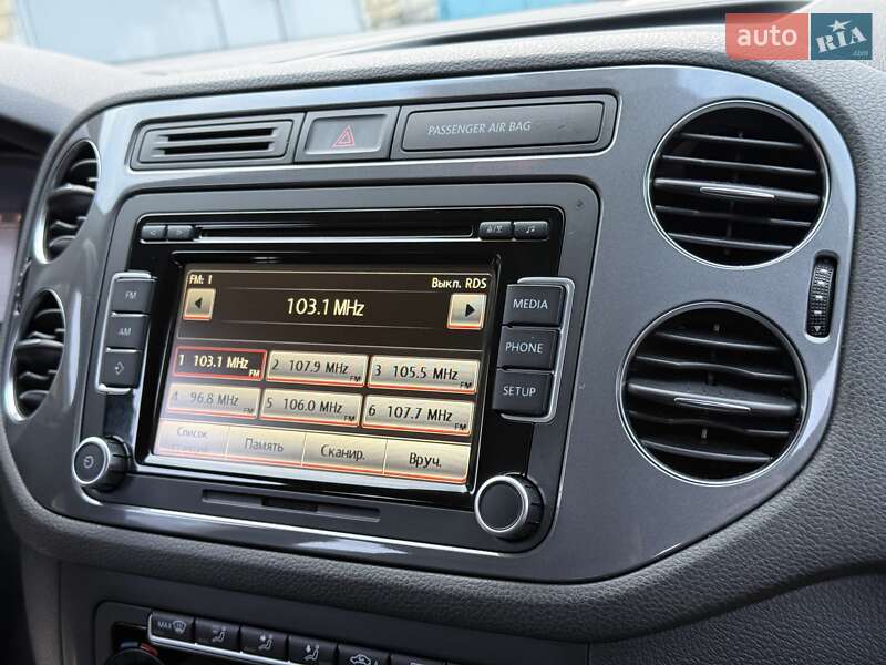 Позашляховик / Кросовер Volkswagen Tiguan 2013 в Києві
