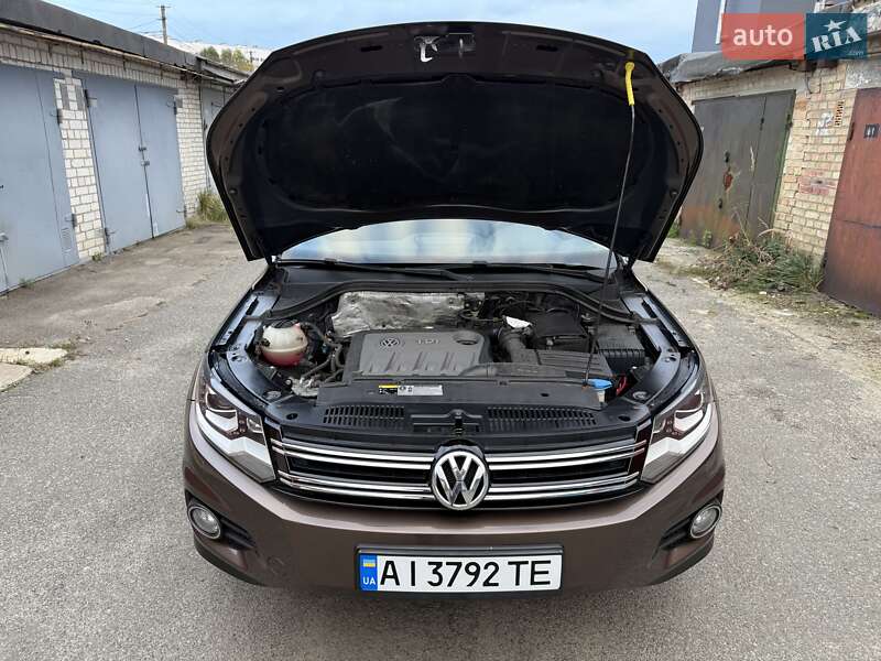 Позашляховик / Кросовер Volkswagen Tiguan 2013 в Києві