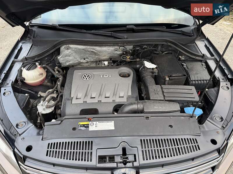 Позашляховик / Кросовер Volkswagen Tiguan 2013 в Києві