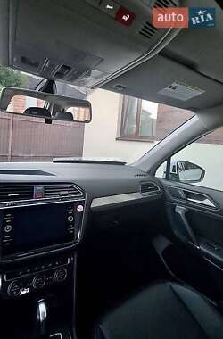 Внедорожник / Кроссовер Volkswagen Tiguan 2020 в 