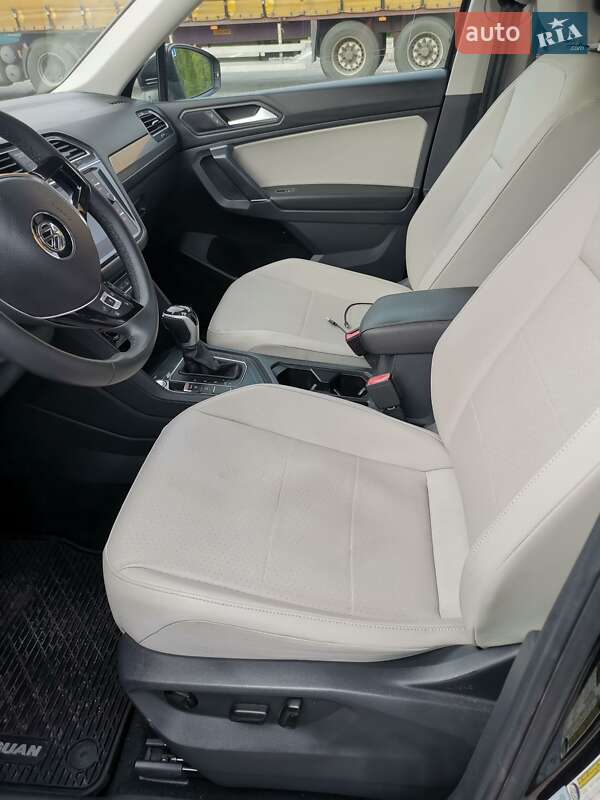 Внедорожник / Кроссовер Volkswagen Tiguan 2019 в Кременчуге