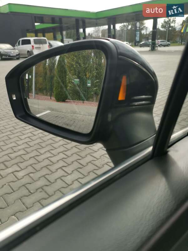 Внедорожник / Кроссовер Volkswagen Tiguan 2019 в Кременчуге