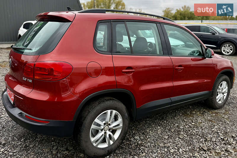 Внедорожник / Кроссовер Volkswagen Tiguan 2015 в Полтаве