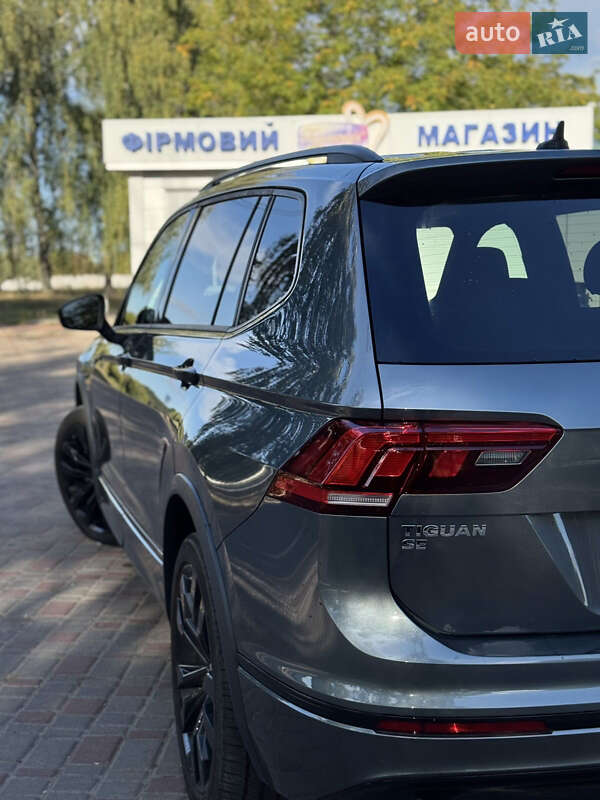 Внедорожник / Кроссовер Volkswagen Tiguan 2021 в Лубнах