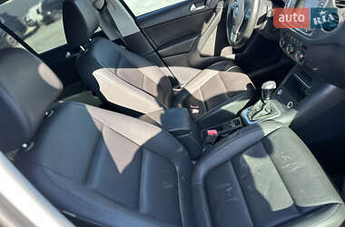 Позашляховик / Кросовер Volkswagen Tiguan 2016 в  фото 9 Позашляховик / Кросовер Volkswagen Tiguan 2016 в