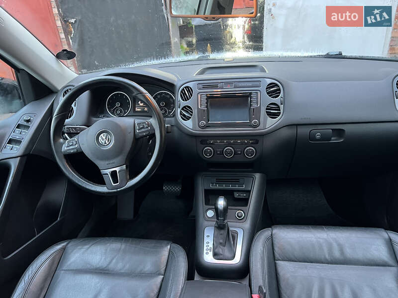Позашляховик / Кросовер Volkswagen Tiguan 2017 в Луцьку фото 34 Позашляховик / Кросовер Volkswagen Tiguan 2017 в Луцьку