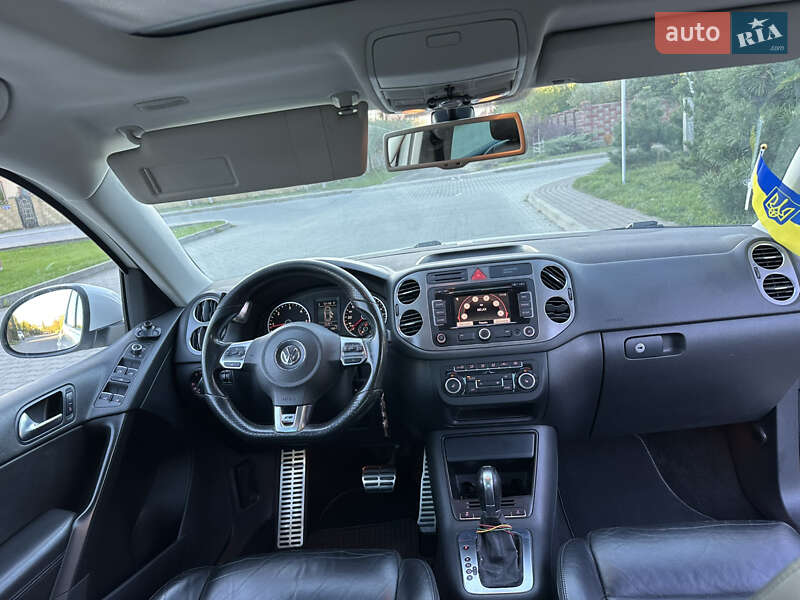 Позашляховик / Кросовер Volkswagen Tiguan 2010 в Луцьку фото 11 Позашляховик / Кросовер Volkswagen Tiguan 2010 в Луцьку