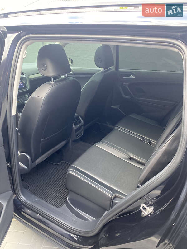 Внедорожник / Кроссовер Volkswagen Tiguan 2019 в Виннице фото 10 Внедорожник / Кроссовер Volkswagen Tiguan 2019 в Виннице