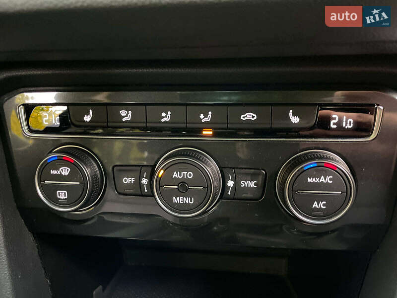 Внедорожник / Кроссовер Volkswagen Tiguan 2017 в Киеве фото 44 Внедорожник / Кроссовер Volkswagen Tiguan 2017 в Киеве