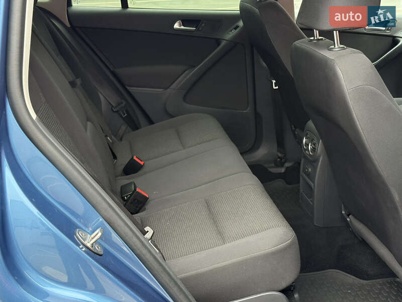 Внедорожник / Кроссовер Volkswagen Tiguan 2017 в Киеве фото 31 Внедорожник / Кроссовер Volkswagen Tiguan 2017 в Киеве