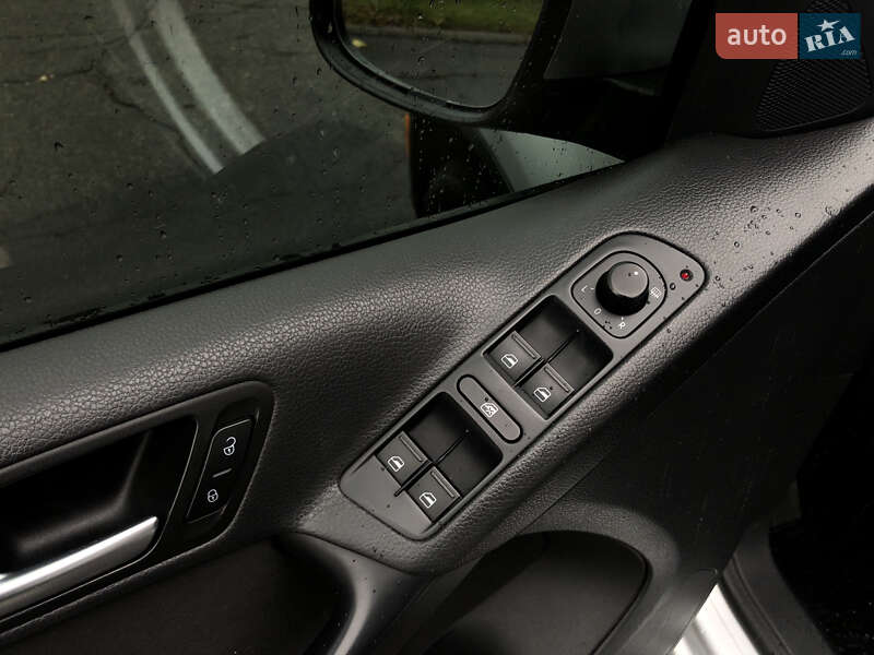 Внедорожник / Кроссовер Volkswagen Tiguan 2015 в Кременчуге фото 25 Внедорожник / Кроссовер Volkswagen Tiguan 2015 в Кременчуге