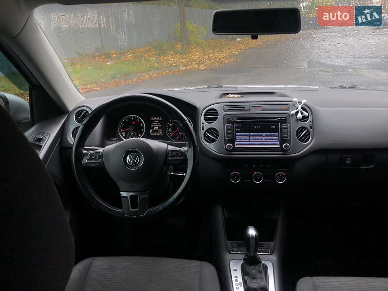 Внедорожник / Кроссовер Volkswagen Tiguan 2015 в Кременчуге фото 30 Внедорожник / Кроссовер Volkswagen Tiguan 2015 в Кременчуге