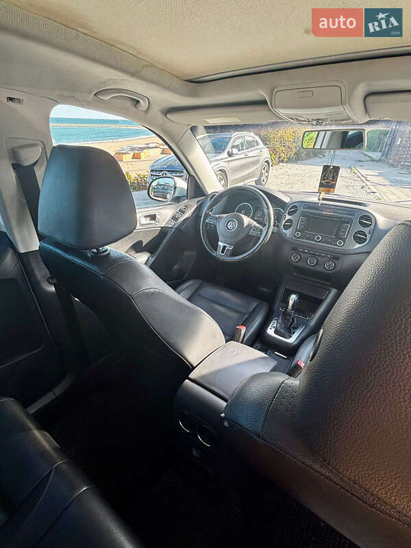 Позашляховик / Кросовер Volkswagen Tiguan 2012 в Одесі фото 8 Позашляховик / Кросовер Volkswagen Tiguan 2012 в Одесі