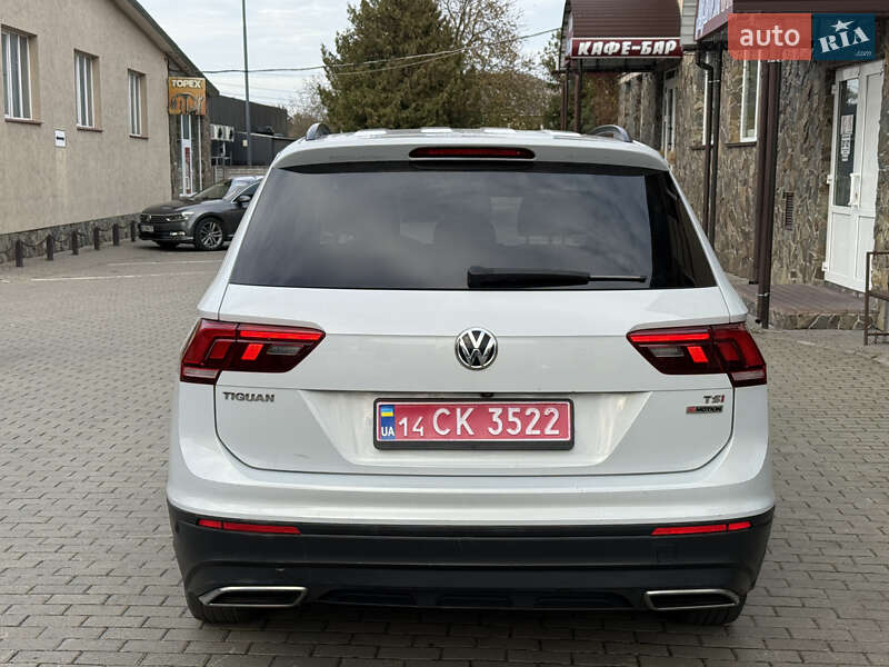 Позашляховик / Кросовер Volkswagen Tiguan 2018 в Володимирі