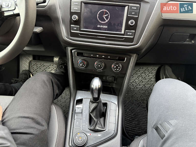 Позашляховик / Кросовер Volkswagen Tiguan 2018 в Володимирі