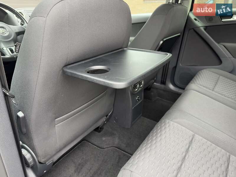 Внедорожник / Кроссовер Volkswagen Tiguan 2011 в Луцке фото 36 Внедорожник / Кроссовер Volkswagen Tiguan 2011 в Луцке