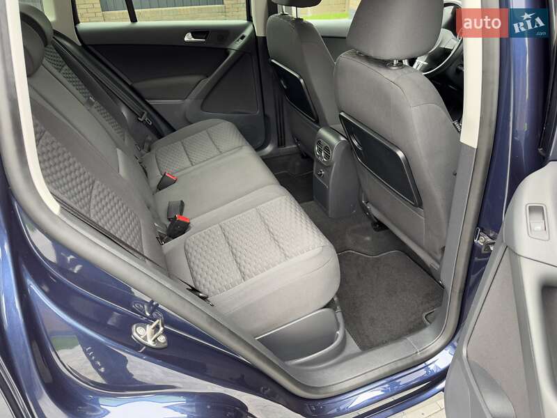 Внедорожник / Кроссовер Volkswagen Tiguan 2011 в Луцке фото 40 Внедорожник / Кроссовер Volkswagen Tiguan 2011 в Луцке
