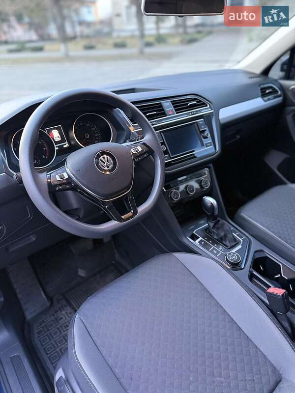 Позашляховик / Кросовер Volkswagen Tiguan 2017 в Корсунь-Шевченківському фото 18 Позашляховик / Кросовер Volkswagen Tiguan 2017 в Корсунь-Шевченківському