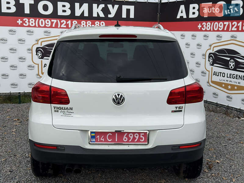 Внедорожник / Кроссовер Volkswagen Tiguan 2016 в Виннице