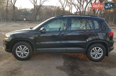 Позашляховик / Кросовер Volkswagen Tiguan 2015 в  фото 6 Позашляховик / Кросовер Volkswagen Tiguan 2015 в